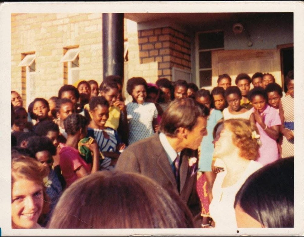 Sue Pujdak's parents greeting a crowd in Zambia, 1973